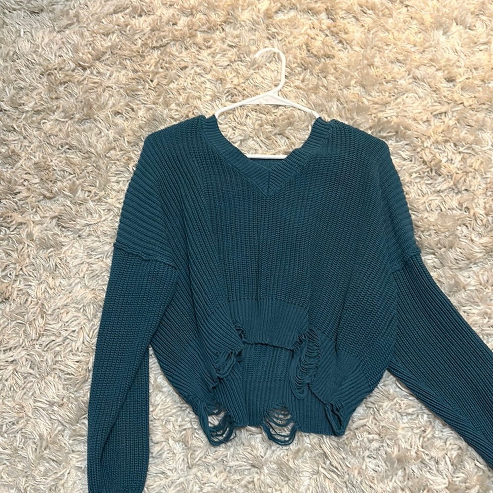 Teal sweater, excellent condition